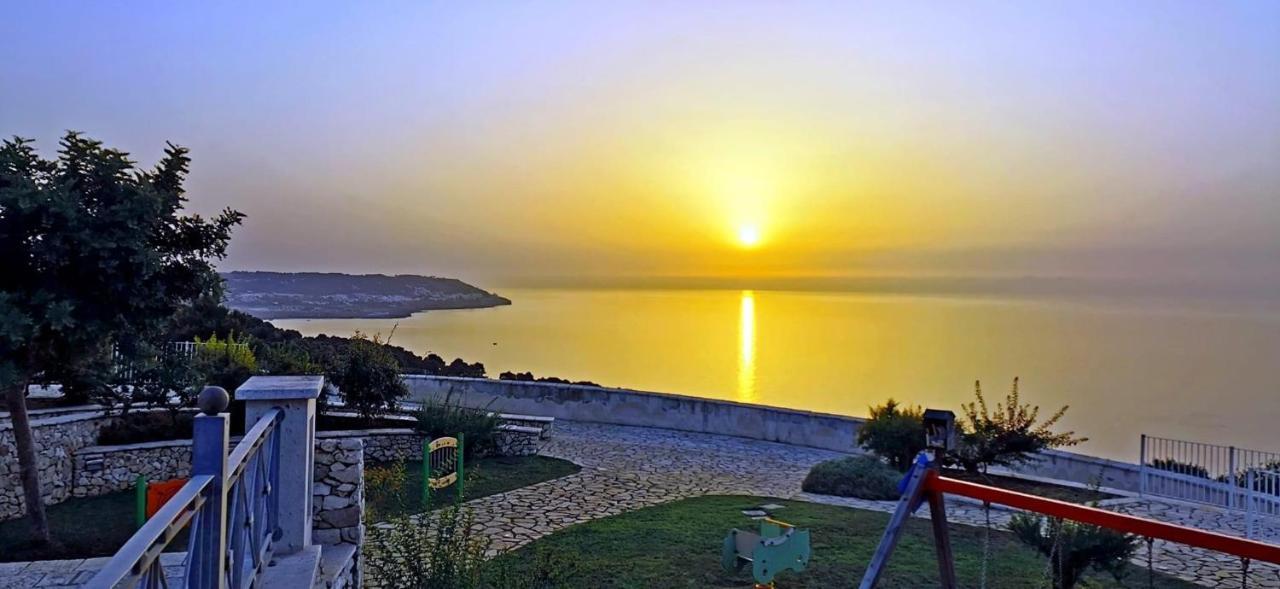 Bed & Breakfast Acquamarina Castro  Dış mekan fotoğraf